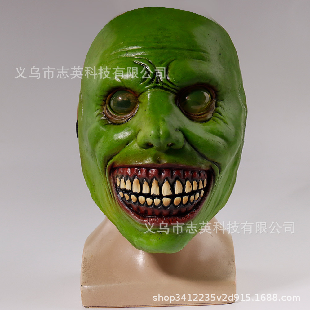 2022 estación independiente Venta caliente exorcista máscara brillante ojos blancos sonrisa máscara Halloween máscara de terror