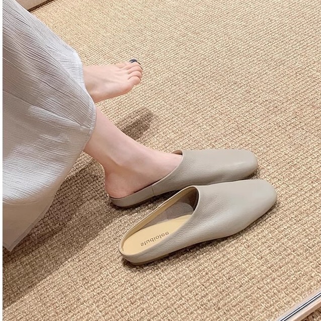 Grape Mom's Same Style Baotou Slip-On Soft Leather Comfortable Mule Half Slippers for Women 2025 Summer New Style