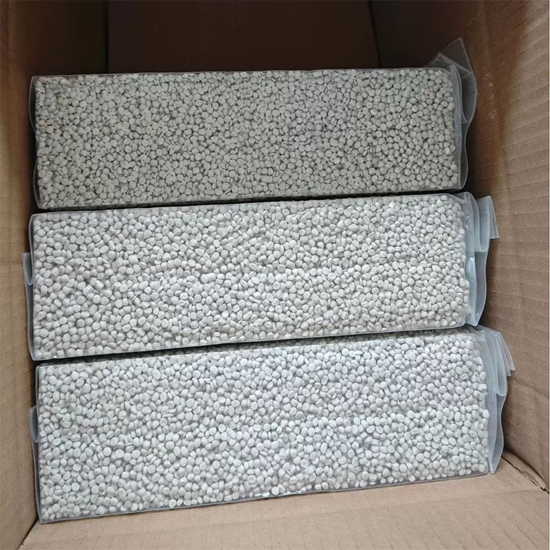 中空板专用填充母料白度高填充量大格子板填充母粒分散好白色母料