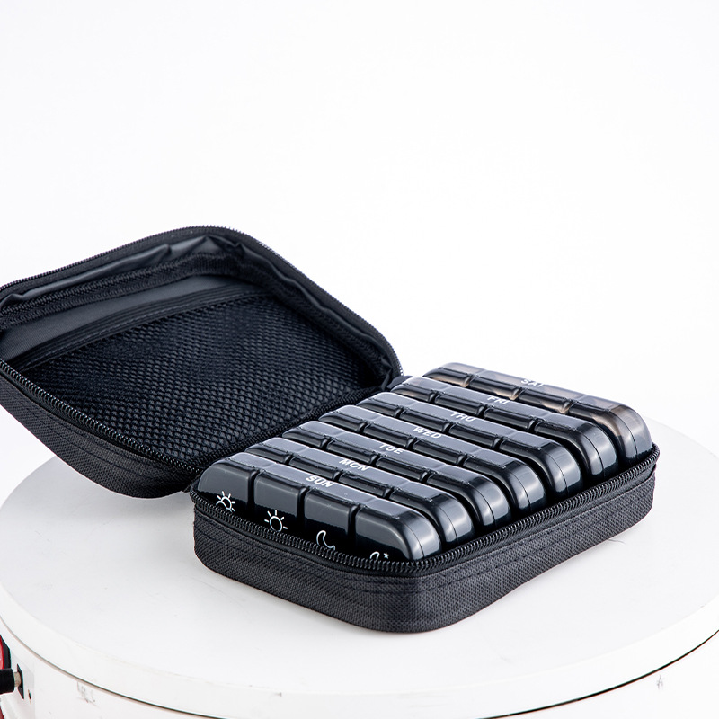 15.6*12*4.2; 지퍼 가죽 가방 블랙 블랙 체크; 플라스틱