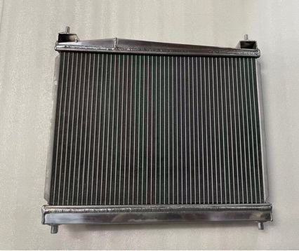 Thickened water tank radiator, suitable for Toyota VITZ, ECHO, YARIS, and SCION models, NCP10-61, 1999-2005