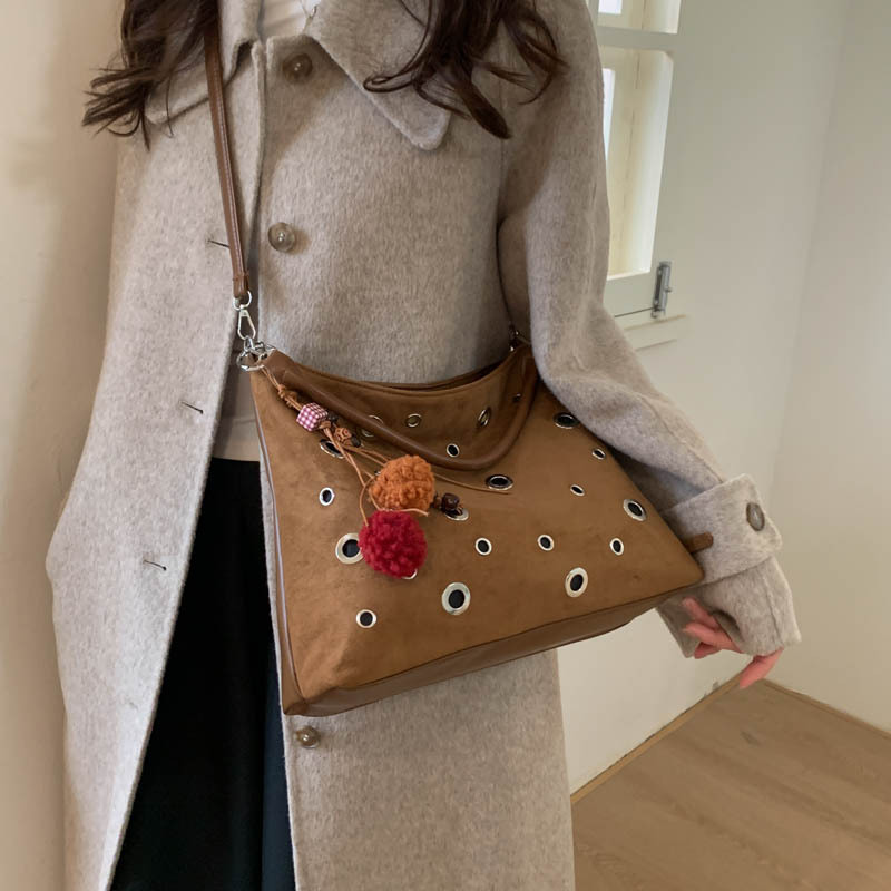 La tendencia transfronteriza nicho bolso de mano bolso de mujer 225 nuevo invierno bolso de hombro fresco de alta textura bolso de mochila