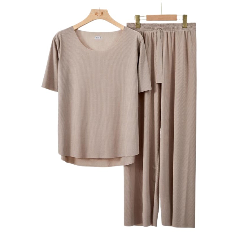 Pijamas de pareja, traje de pijama de manga corta con cuello redondo para mujer, pantalones cortos de verano, ropa de hogar de seda de hielo delgada sin costuras para hombre al por mayor