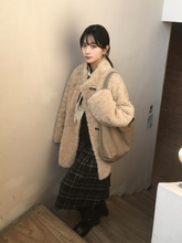 皮毛一体羊羔毛外套女秋冬2025时尚新款宽松高级休闲气质毛绒大衣