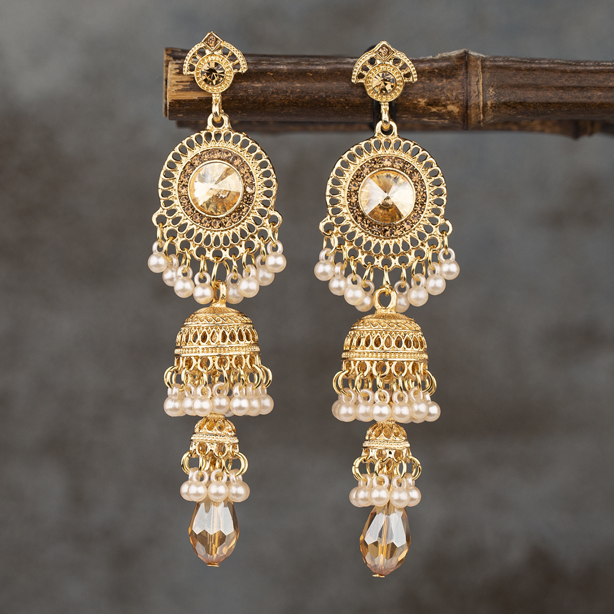 37g Weight Acrylic, Gem Inlay Material Drop Earrings Classification 1 Pair Quantity Daily, Street Occasion Alloy Material Round, Bell Pattern Women's Gender Pearl, Plating, Inlay Design Retro Style 1 Pair Retro Round Bell Pearl Plating Inlay Alloy Acrylic Gem Drop Earrings 16