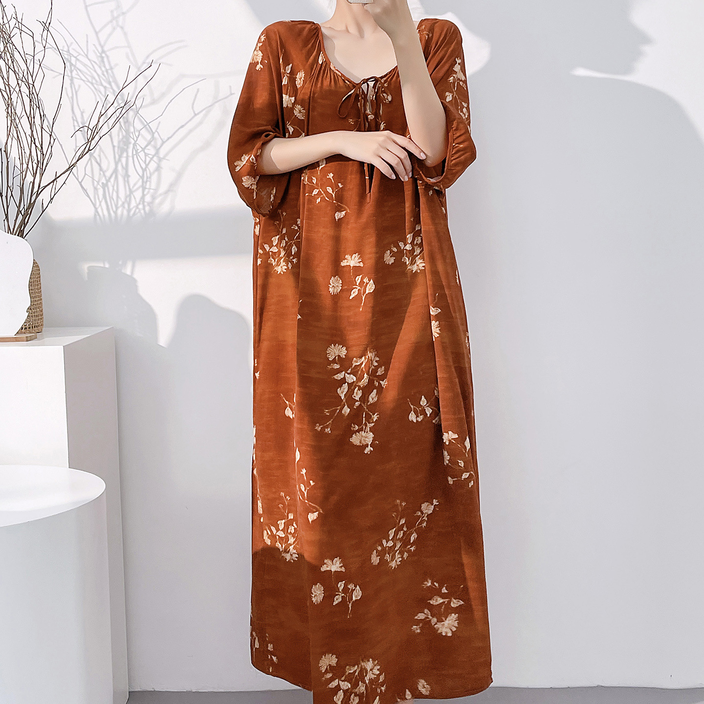 HX 2412 Chinese style skirt-palace wall red