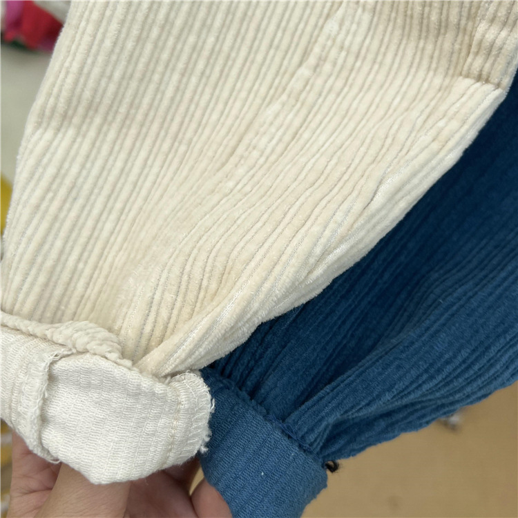 Pantaloni casual a righe sottili spessi per mamma e bambino in velluto a coste coreano per bambini autunno/inverno 2024_voghion.com