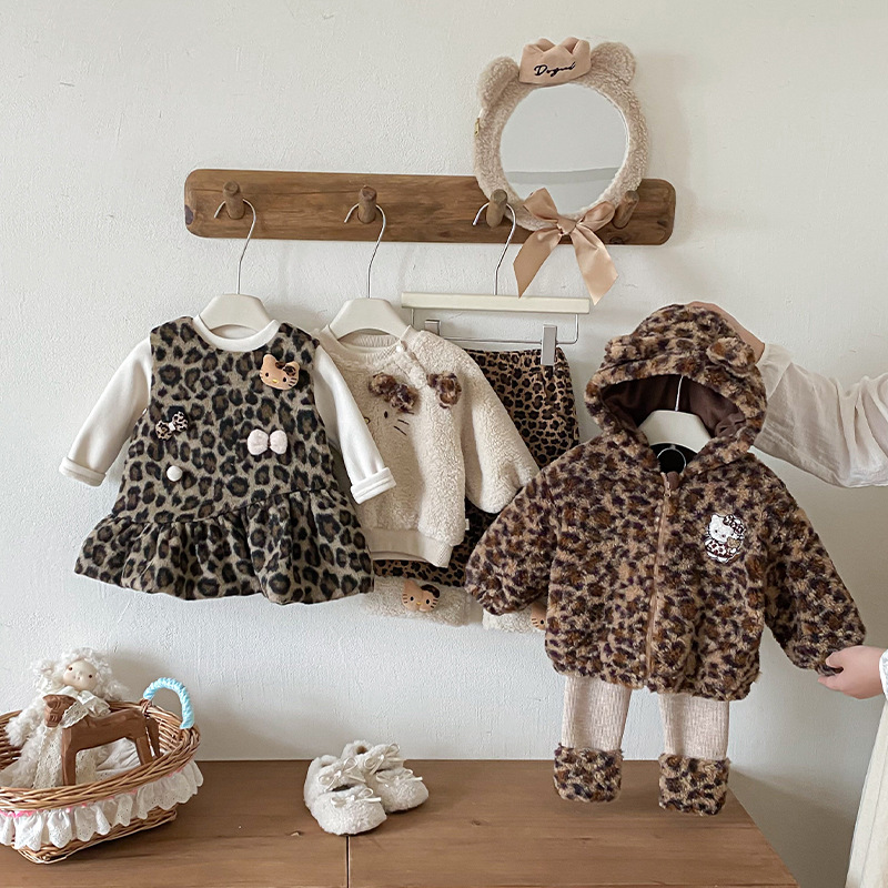 女童豹纹棉服2025新款冬季儿童奥粒绒夹棉外套宝宝超萌猫咪棉衣潮