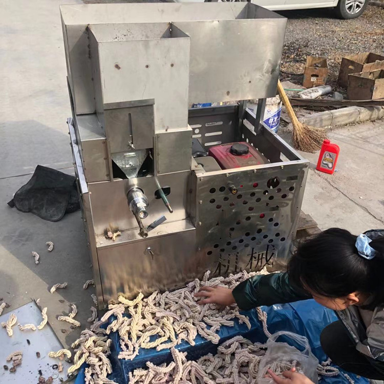 四缸汽油款玉米大米膨化机 全自动红枣核桃酥膨化设备 杂粮膨化机