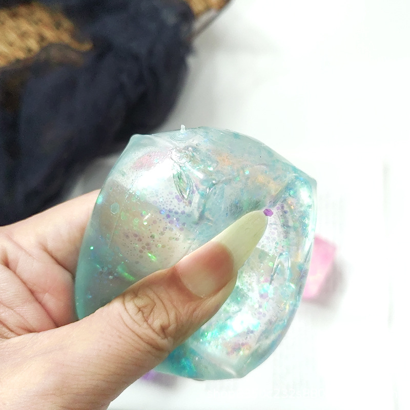 Día de los niños malta pellizco le goma suave tofu bola de ventilación descompresión adulto rebote lento pequeño juguete puzzle