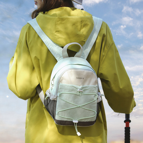 Nature-style girl outdoor hiking backpack, mini color-blocked lightweight cycling bag, daily commuting small backpack