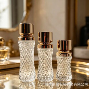 ��Ʒ30/50/80ml͸���۵�Һƿ��������ҺƿС�U�����AҺ����ƿ