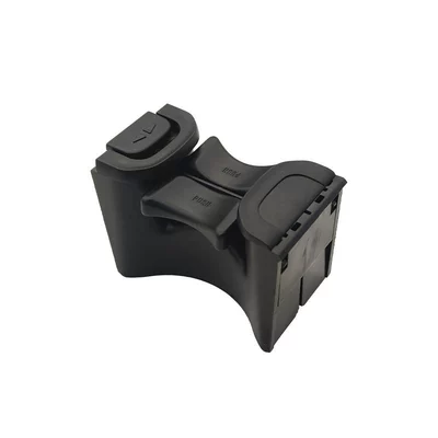 Suitable for Mercedes-Benz A-Class: Car cup holder/beverage holder