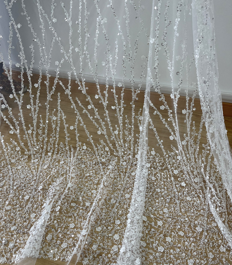 新款刺绣蕾丝亮片钉珠面料婚纱礼服头纱裙子下花边装饰网纱布料