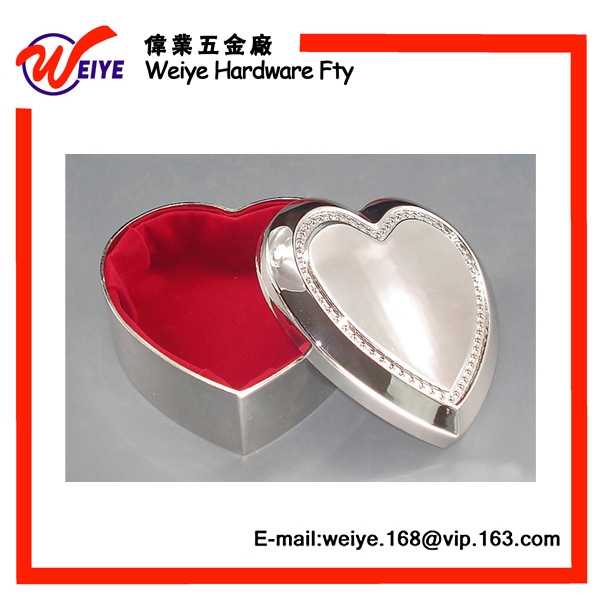 7108# 4寸 珠面心型首饰盒