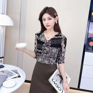 ���b�r�����e�����^��Ů�b�����b���ΰٴ�����ճ�ͨ�ڿ�