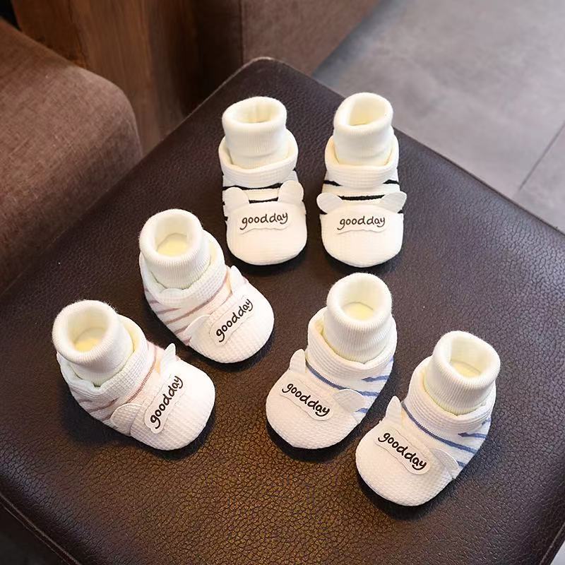 Baby Toddler Shoes Soft Sole Spring, Autumn and Winter 0-1 Year Old Newborn Male and Female Baby Cotton Indoor Non-Slip Floor Socks Shoes