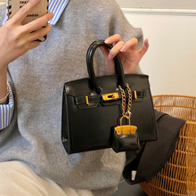 �߼��ЄP�����Ů���N�羳�¿���r�������K����p�ݰٴ�б���