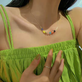 彩色爱心吊坠串珠项链女夏甜美小众设计感糖果色甜酷锁骨链颈链