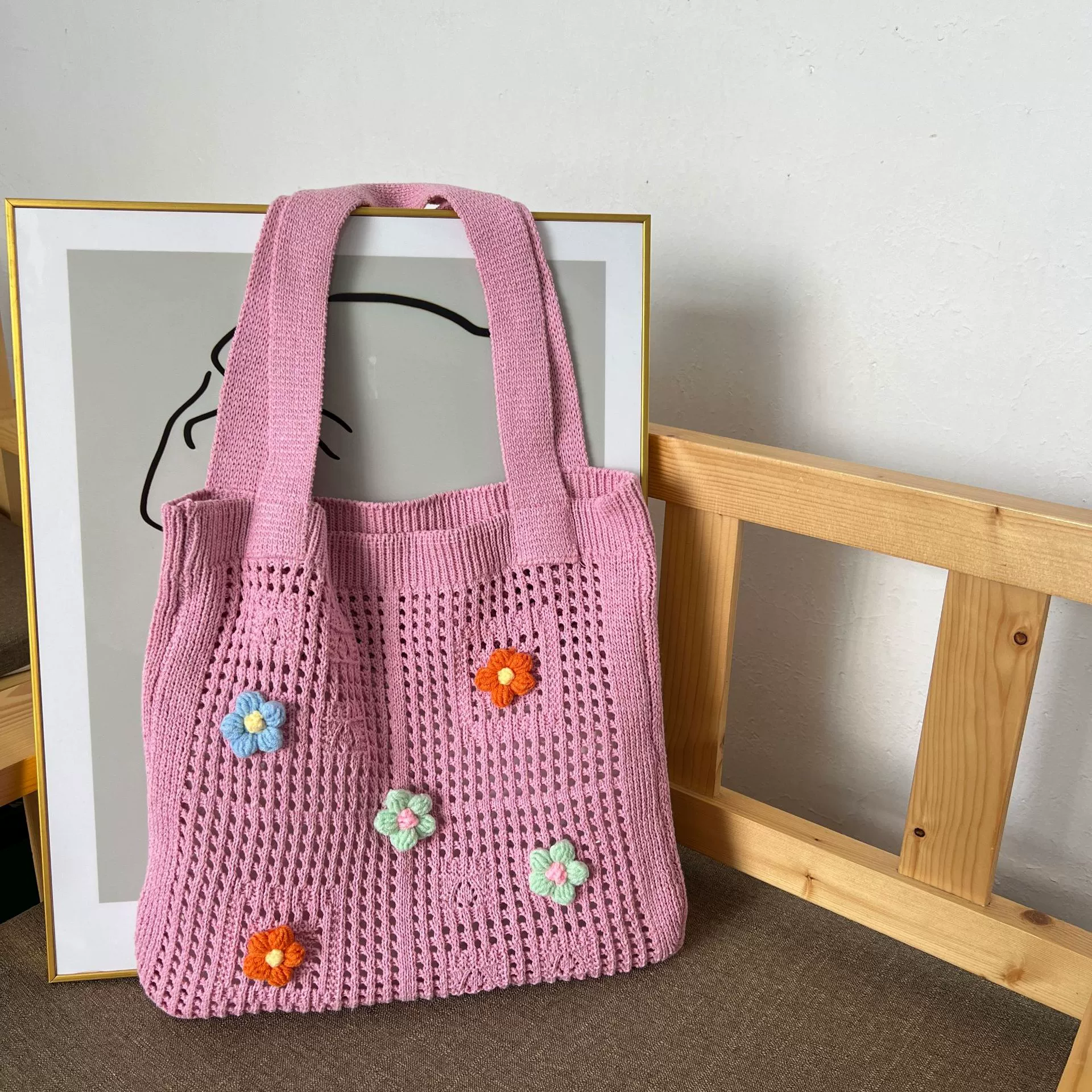 WU Flowered Small Shoulder Bag - Cute, Capacious One-Shoulder Tote