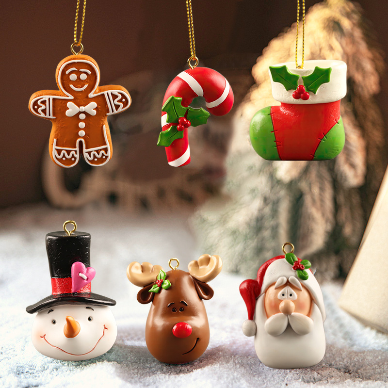  new Christmas resin elderly snowman elk Pancake Man Christmas pendant hanging small ornaments decorations