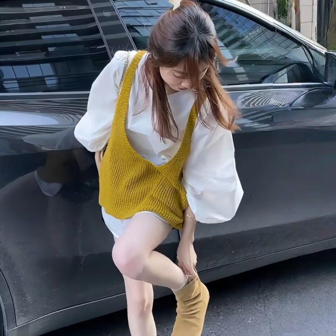女大码300斤韩系针织马甲衬衫两件套女秋宽松叠穿早秋松弛感穿搭