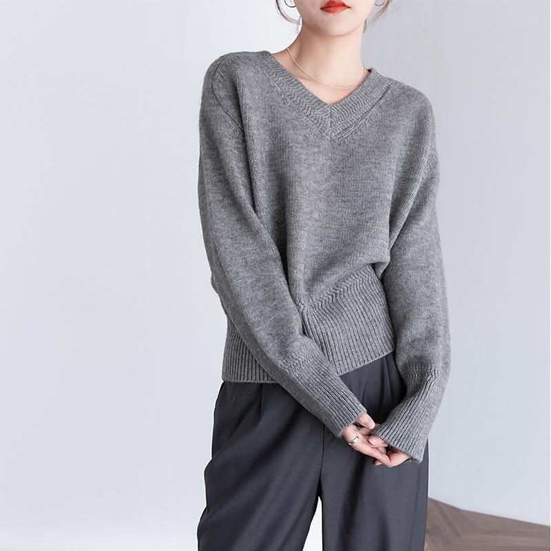Shanli Dadi French V-Neck Sweater for Women, Autumn/Winter 2025 New Japanese Style, Lazy Retro High-End Knitwear