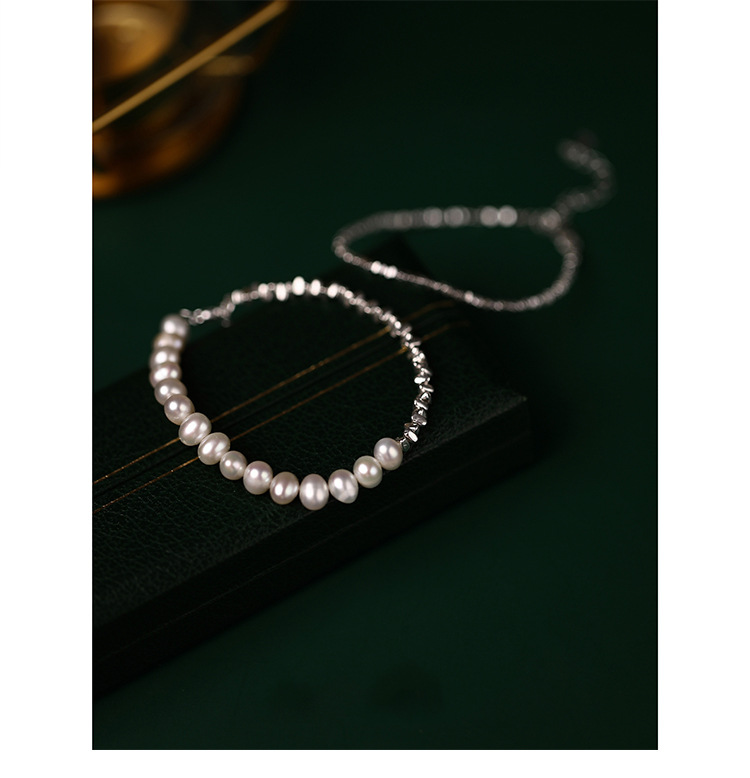 Sterling Silver IG Style Elegant Beaded Pearl Geometric Bracelets display picture 10