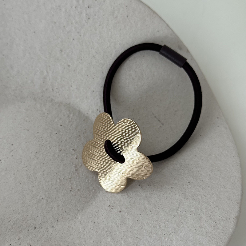 Luxe haarband met metalen bloem voor dames_voghion.com