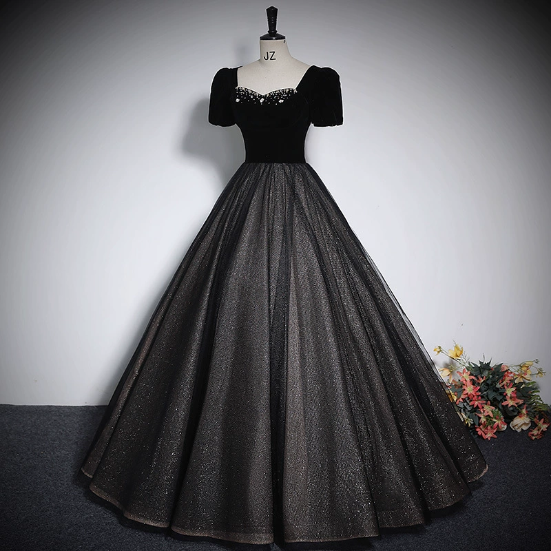 The evening dress atmospher