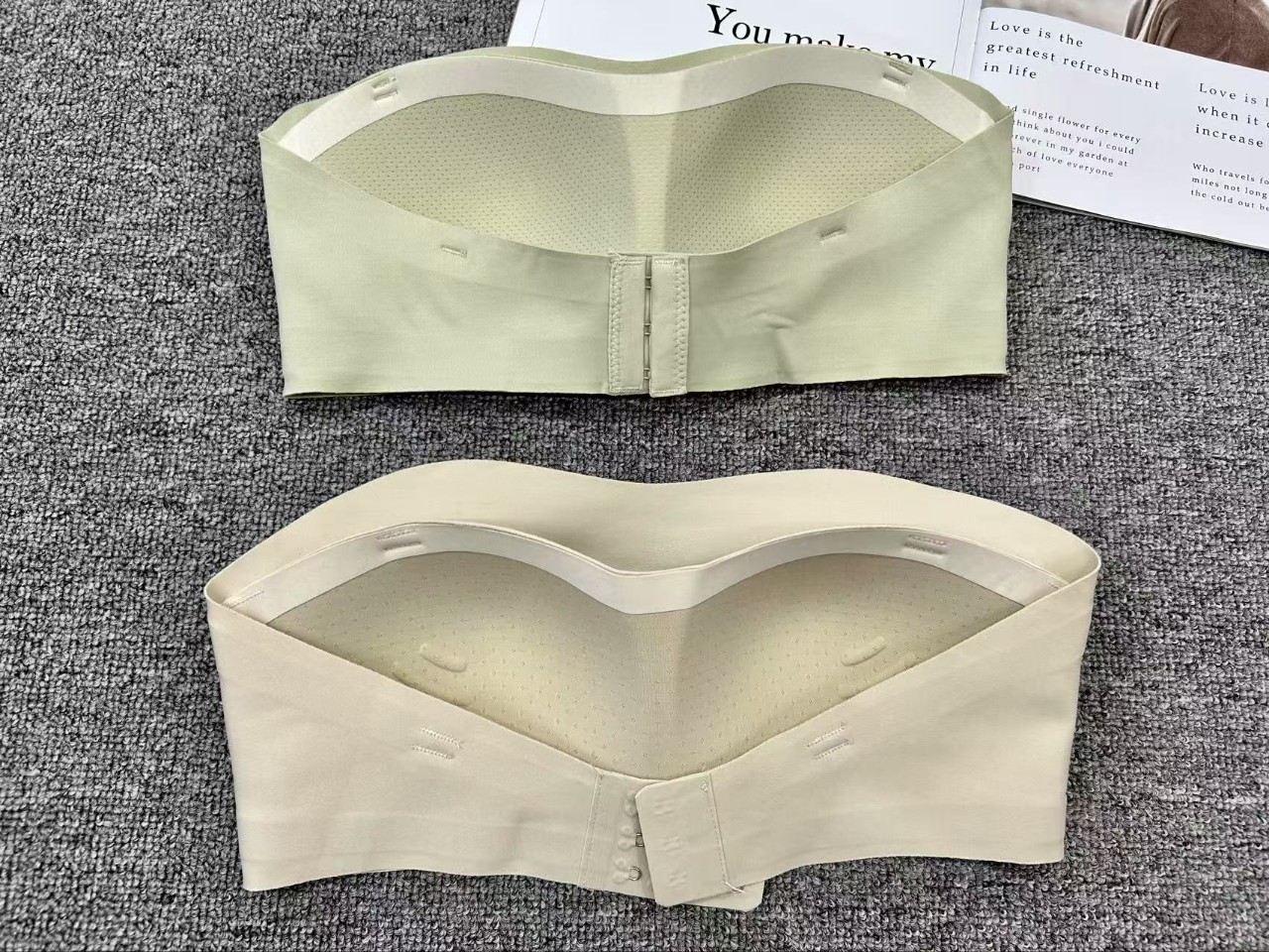 Envuelto en el pecho, doble uso, ropa interior S-XL antideslizante que no deja marcas, top de tubo, sujetador de tres pechos, cola al por mayor