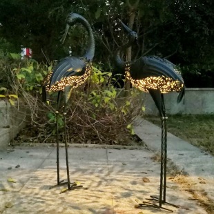 Foreign Trade Hot-Selling Outdoor Courtyard Home Garden Metal Crafts Solar Lamp Iron Animal Crane Floor-Standing Ornaments