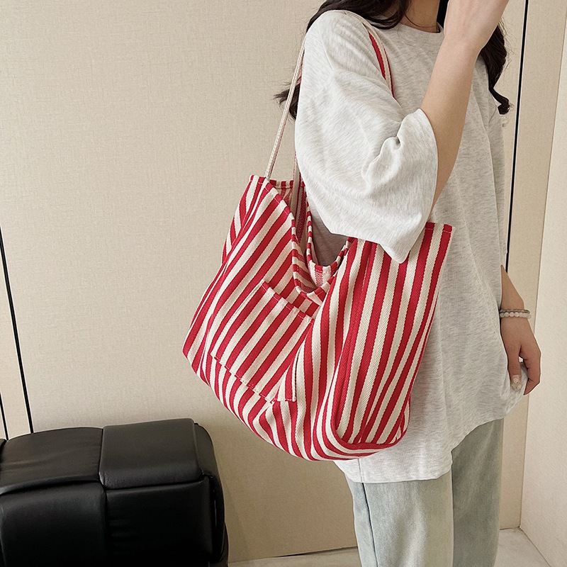 Capacious shopping bag, fresh retro handheld small bag, one-shoulder bag for leisure, Korean style