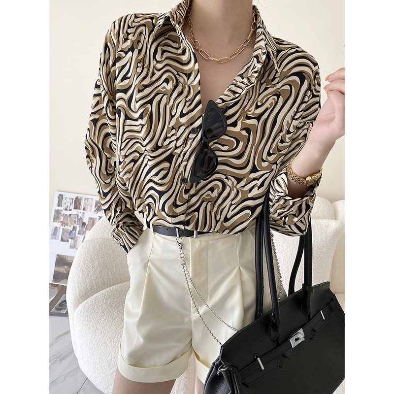 Sinnan design, lazy oil painting striped clothes female 2021 new loose boyfriend large version shirt SN0271