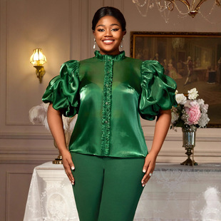 ��aŮ�bī�Gɫ�����r�� �@��ľ��߅���I������ͨ�ڰٴ�͸ҕ����