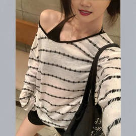 韩系白色条纹长袖t恤女夏季镂空薄款防晒罩衫宽松两穿斜肩上衣批