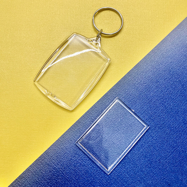 Plastic keychain