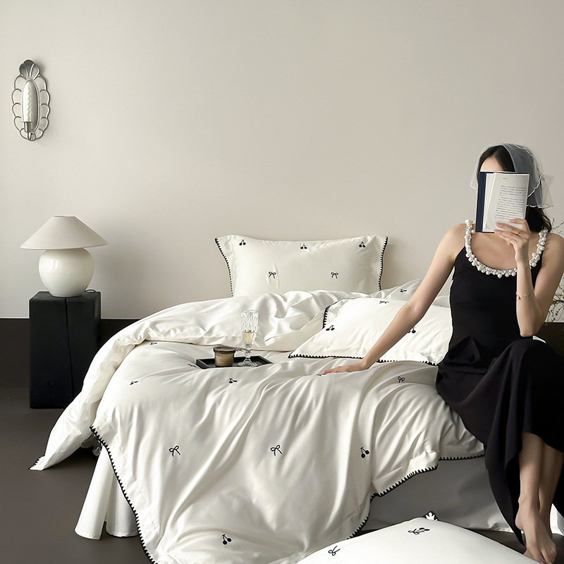Completo letto francese in raso di cotone con copripiumino_voghion.com