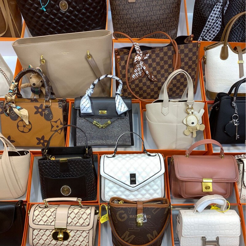 New niche women's bags, assorted styles, mixed batch, in-stock, women's crossbody bags, shoulder bags, live streaming, foreign trade, first-hand supply, wholesale