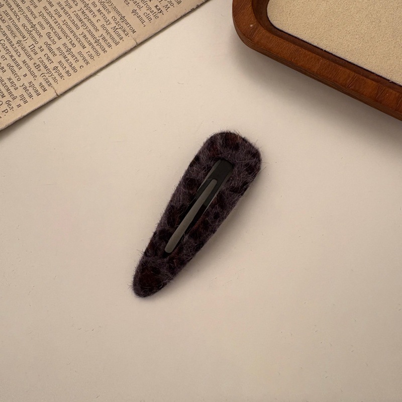 Water drop gray leopard print bb clip