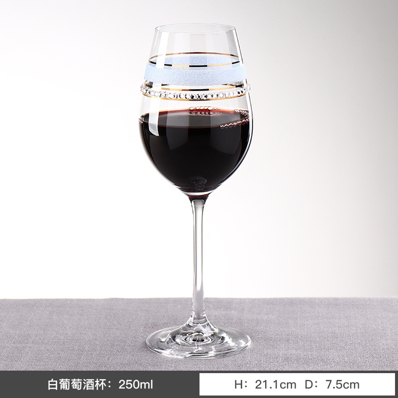 Checo Lexus importa la creatividad europea de lujo ligero sin plomo taza de cristal nueva taza de vino de uva de colores taza ligera