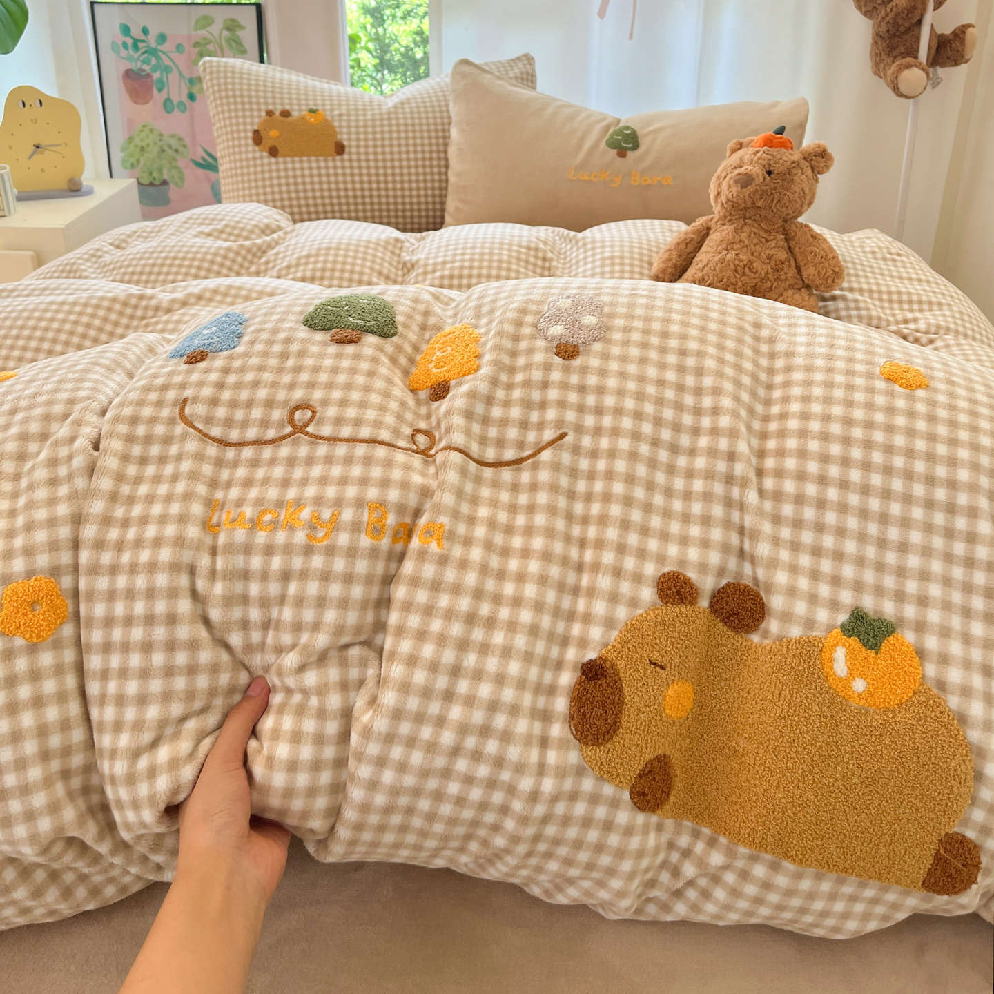 Invierno de dibujos animados de leche de seda cama de cuatro piezas en invierno de seda de coral calentamiento sábanas cubiertas de cama de tres piezas