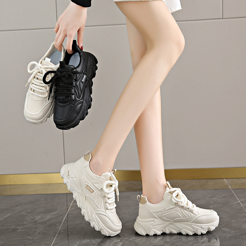 Showing Feet Small Size 34 Leather Surface Daddy Shoes Women Autumn 2024 New Easiest for Match Soft Bottom Sneakers Women