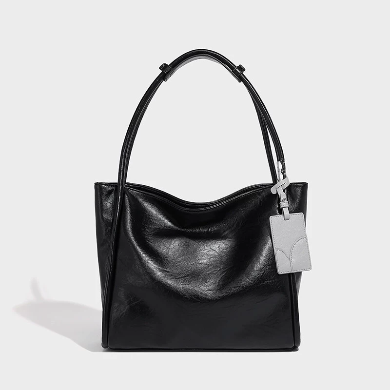 (Cross-border trading), small design black capacious one-shoulder bag
