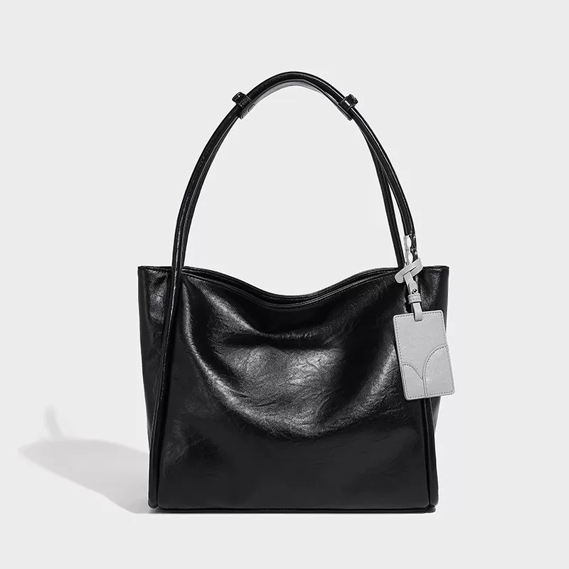 (Cross-border trading), small design black capacious one-shoulder bag