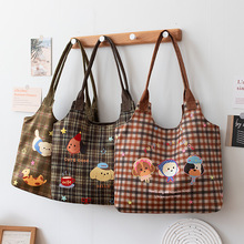 Slͨİɐ۷Ů¿WСͨڲ