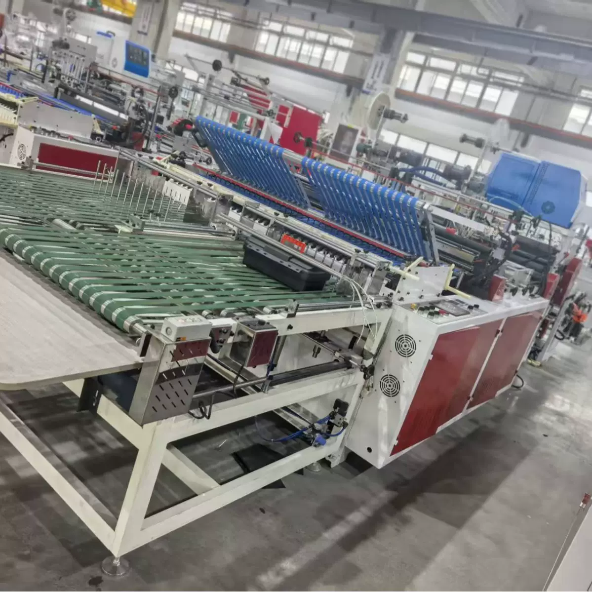 全自动单双道快递袋生产设备顺丰邮政京东快递袋高速制袋机吹膜机