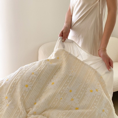 Mother and baby winter A-type bed four-piece set milk velvet coral velvet warm plus velvet thickened quilt cover wholesale flannel