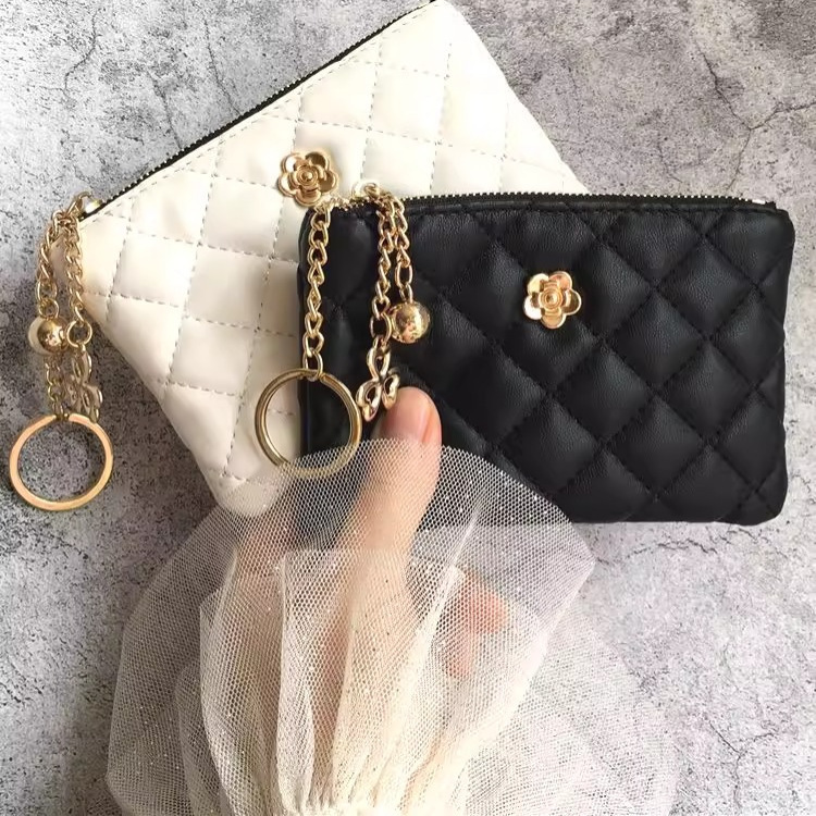 Small Wallet Women's Short Thin New Driver's License Key Bag Mini Card Holder Camellia Quilted Zipper Coin Bag Small Wallet Women's Short Thin New Driver's License Key Bag Mini Card Holder Camellia Quilted Zipper Coin Bag