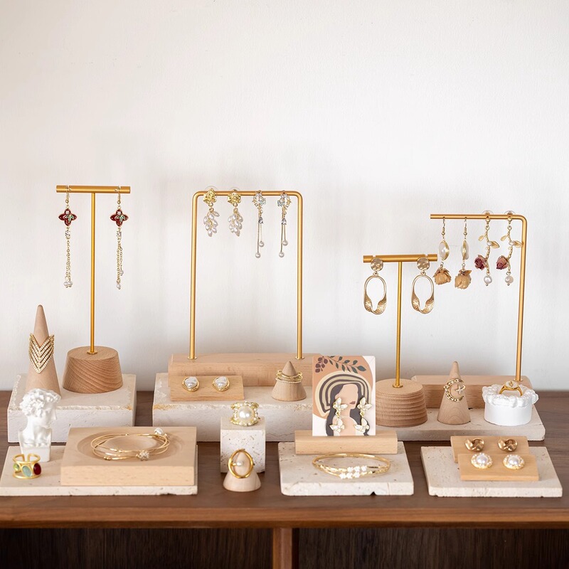 Walnut T-Shaped Jewelry Earring Display Stand Vertical Hanging Earrings Earring Storage Rack Jewelry Display Photo Props Walnut T-Shaped Jewelry Earring Display Stand Vertical Hanging Earrings Earring Storage Rack Jewelry Display Photo Props